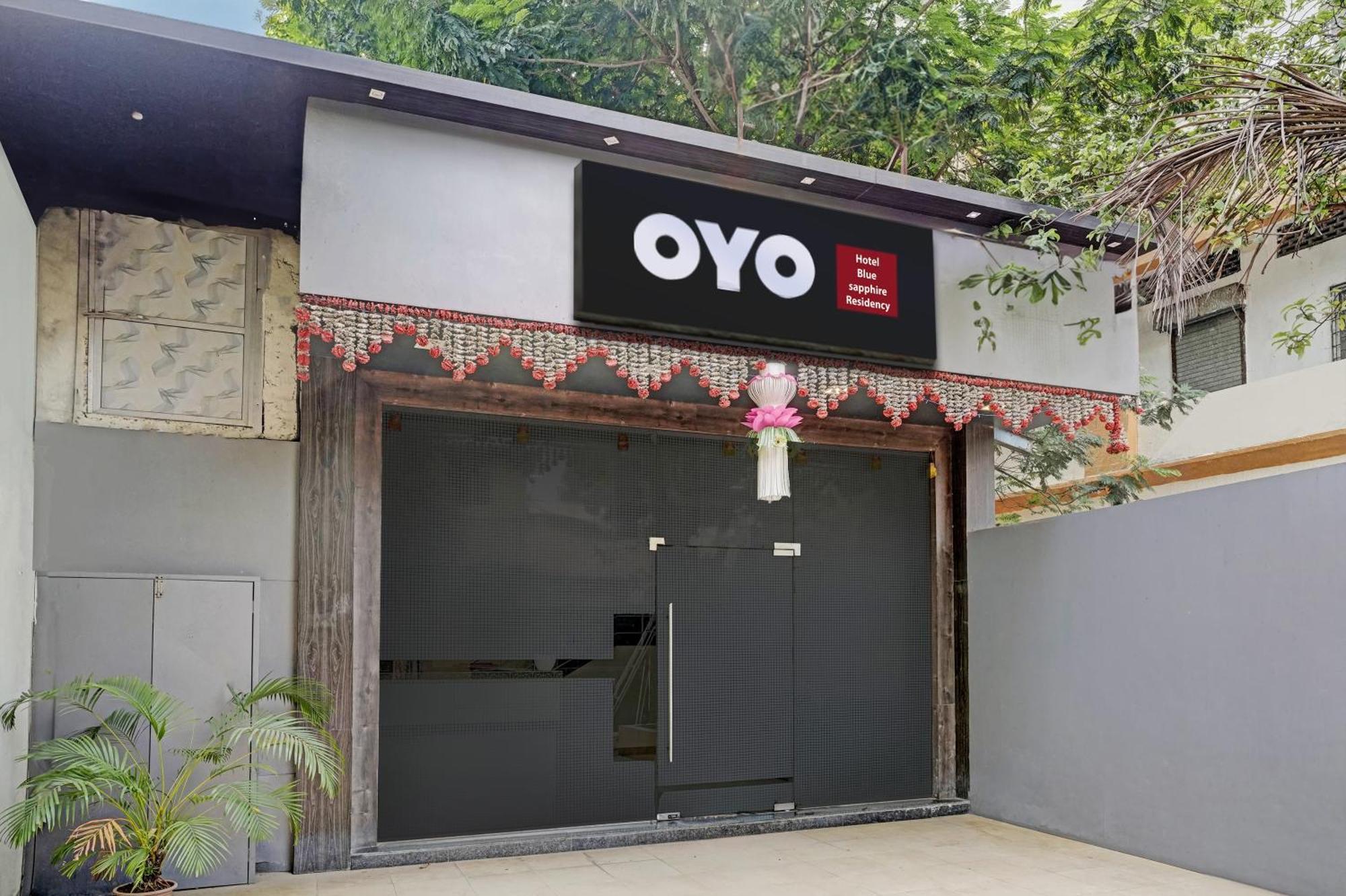 Oyo Hotel Blue Sapphire Residency Near Chhatrapati Shivaji International Airport Mumbai Exterior photo