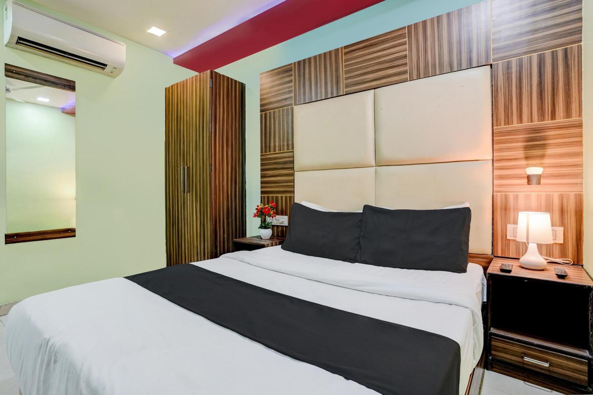 Oyo Hotel Blue Sapphire Residency Near Chhatrapati Shivaji International Airport Mumbai Exterior photo